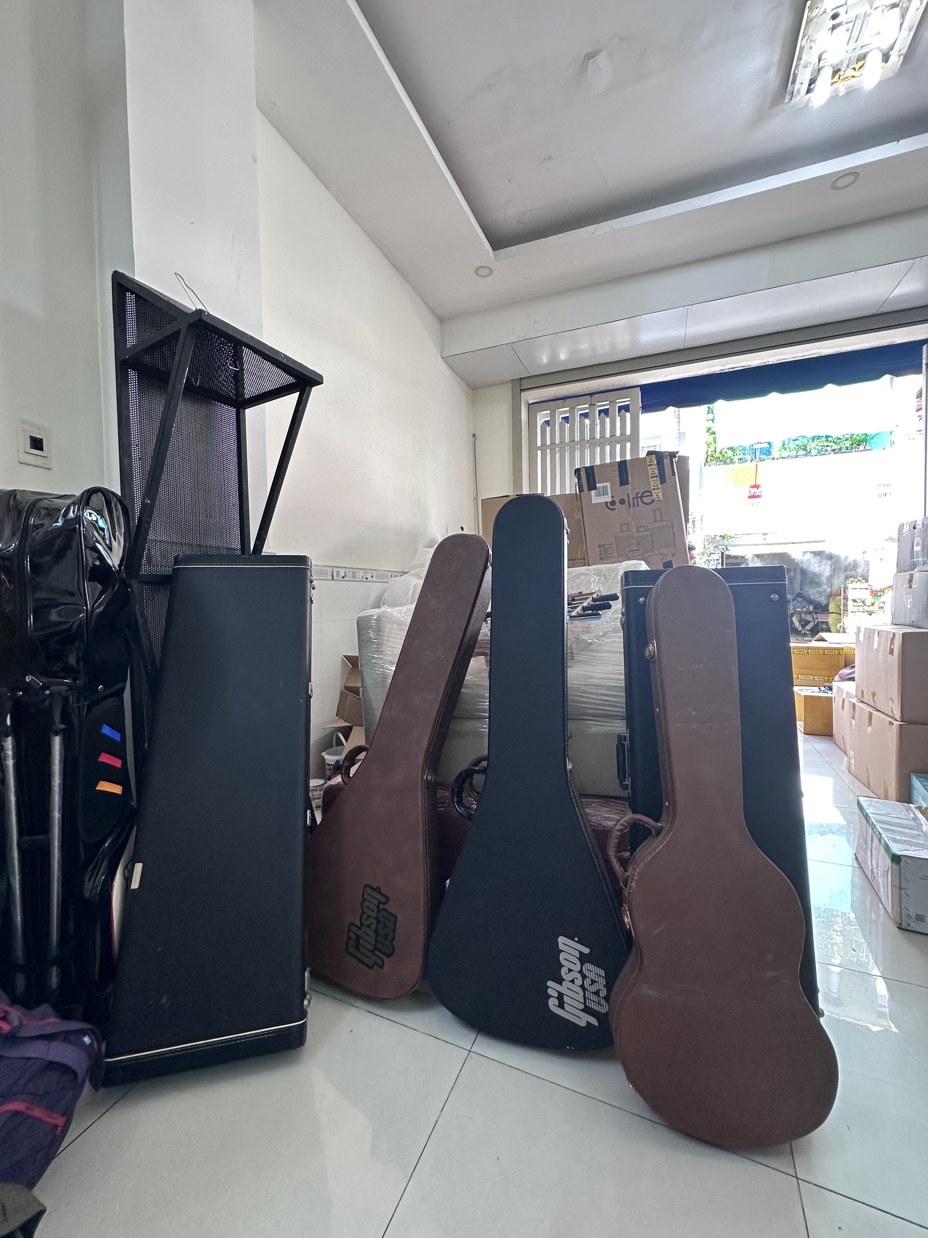 gửi đàn và các loại nhạc cụ đi nước ngoài