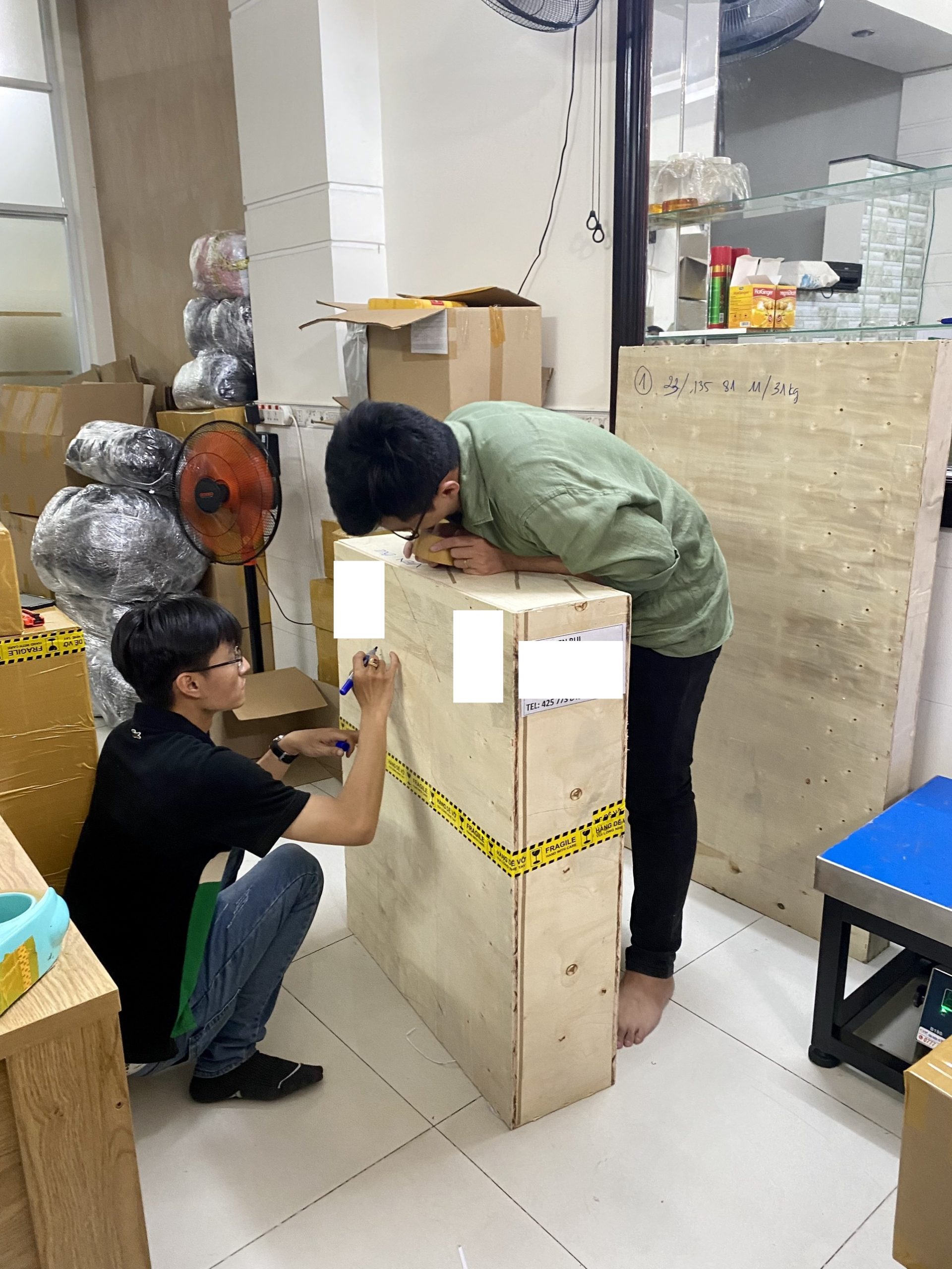Gửi hàng thủ công mỹ nghệ đi châu Âu