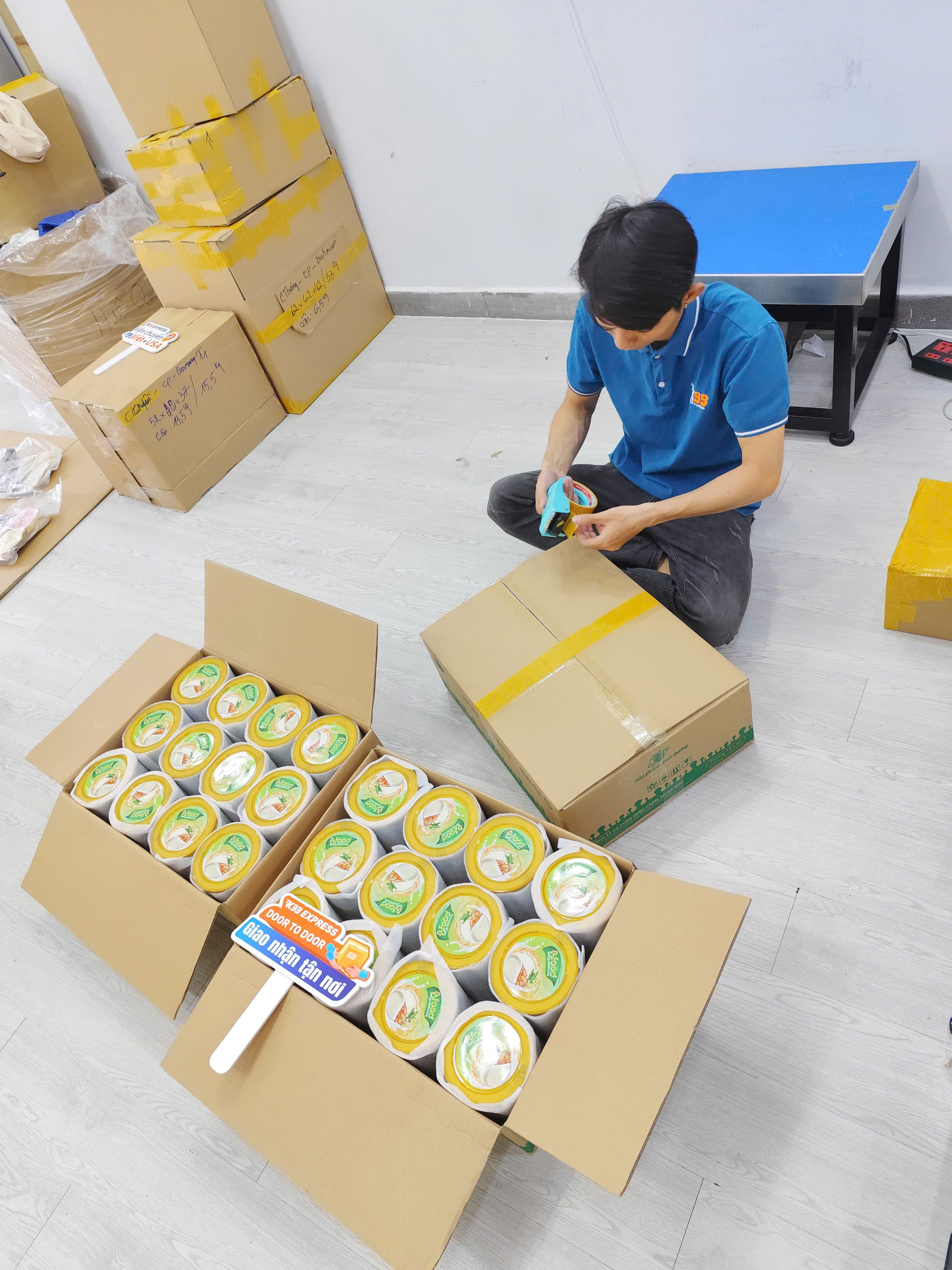 Dịch Vụ Pickup và Xử Lý Hàng Hóa Gửi Đi Nước Ngoài 
